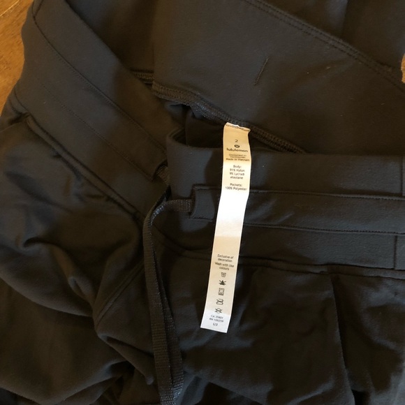 Lululemon Ready to Rulu 7/8 joggers - Picture 2 of 3